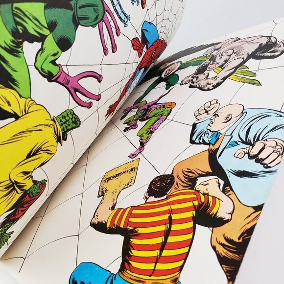 Marvel Spider-Man Hulk Comic Book LUG French 1979 Unread TPB L'Araignee Titan - Picture 8 of 9